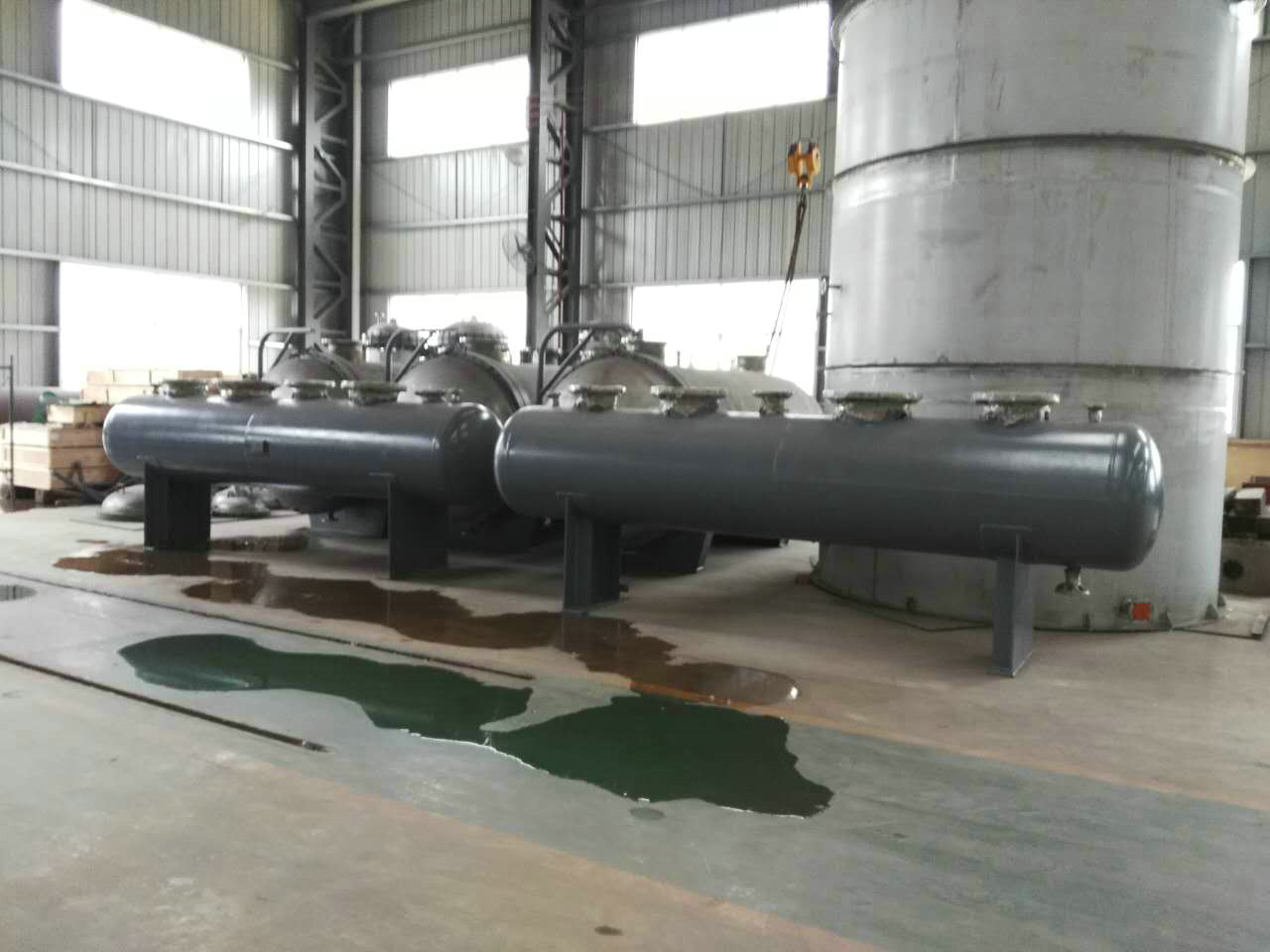 Horizontal tank