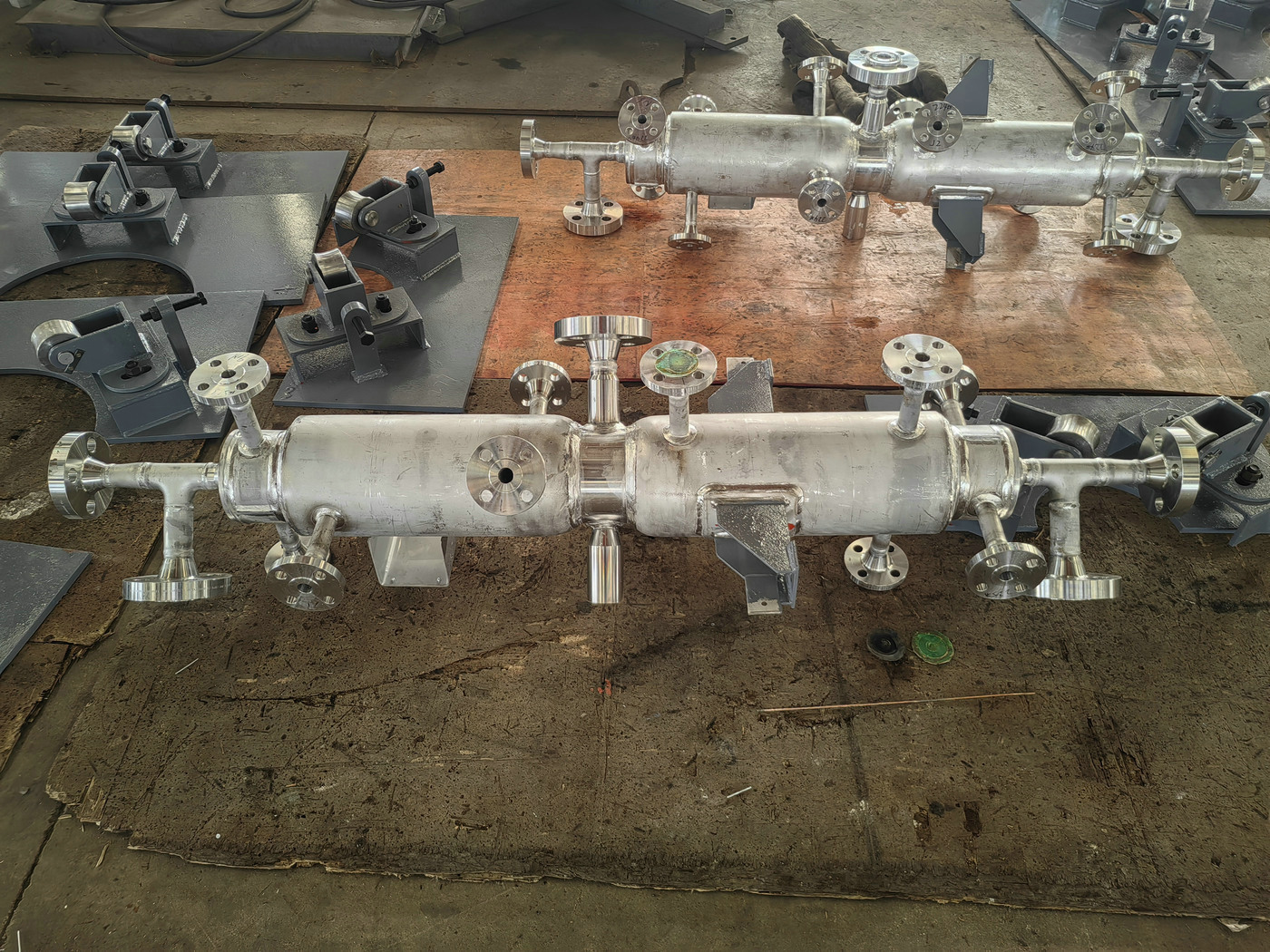 Heat exchanger with loop